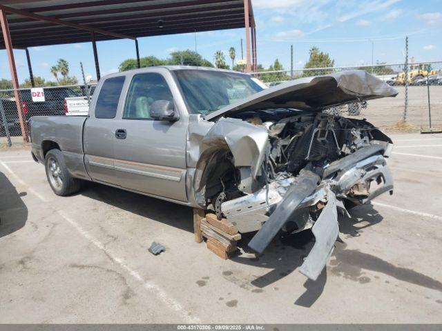  Salvage Chevrolet Silverado 1500