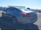 Nissan Altima Sr Fwd Image 2
