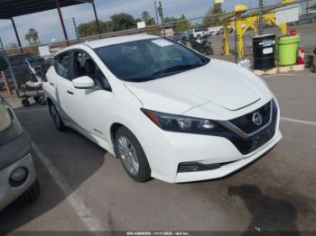  Salvage Nissan LEAF