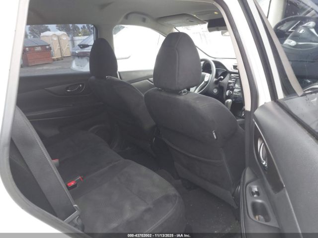 Nissan Rogue S Image 9