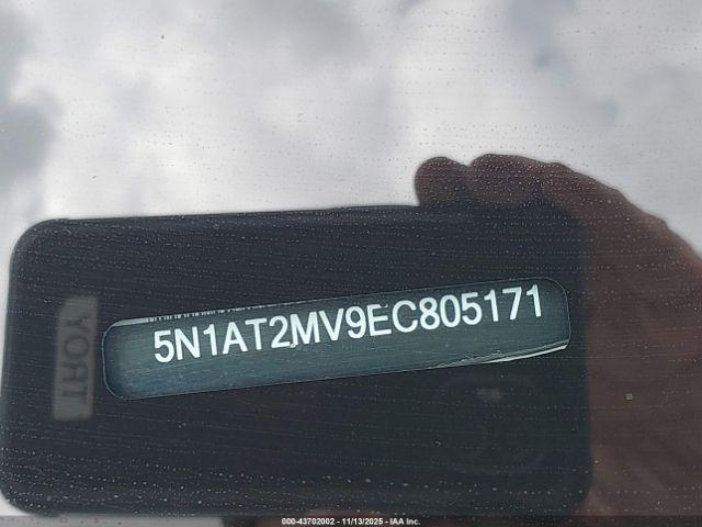 Nissan Rogue S Image 8