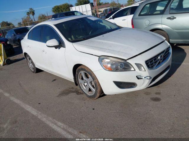  Salvage Volvo S60