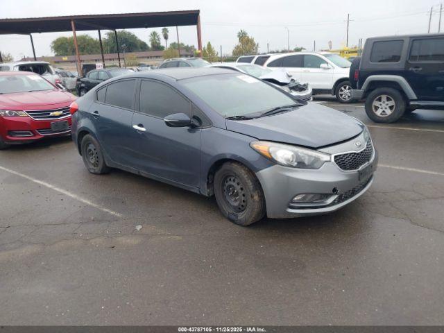  Salvage Kia Forte