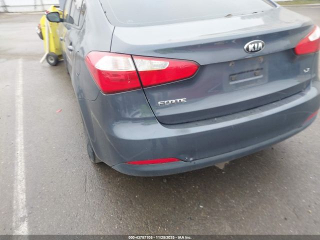 Kia Forte Lx Image 5