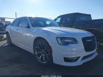  Salvage Chrysler 300