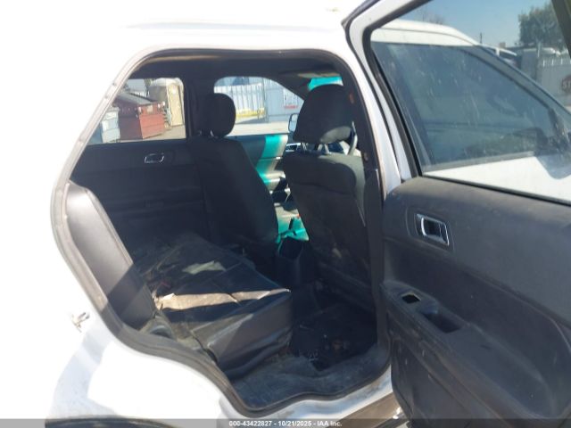 Ford Police Interceptor Image 14