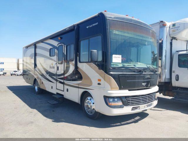  Salvage Fleetwood Bounder