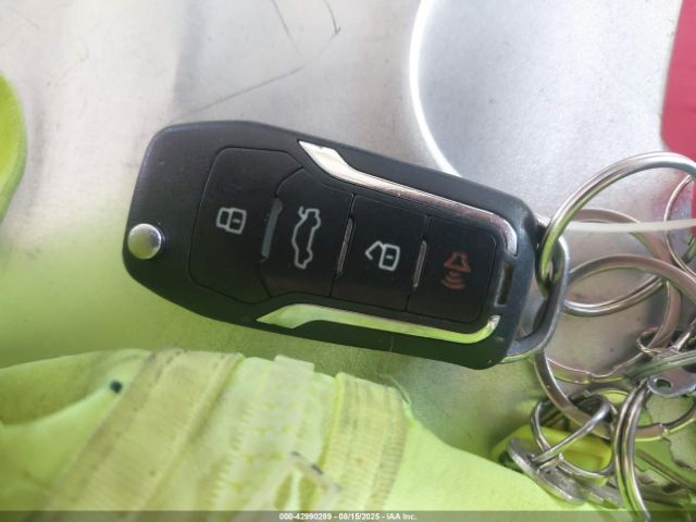 Nissan Rogue S Image 12