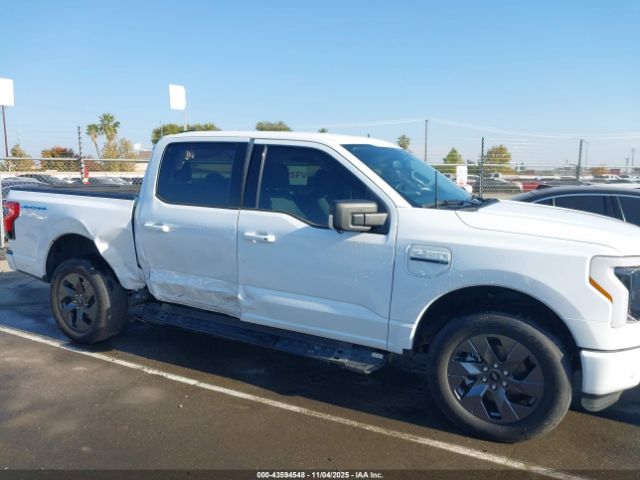 Ford F-150 Xlt Image 8