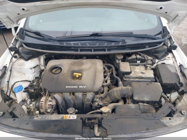 Kia Forte Lx Image 12