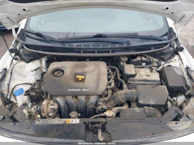 Kia Forte Lx Image 12