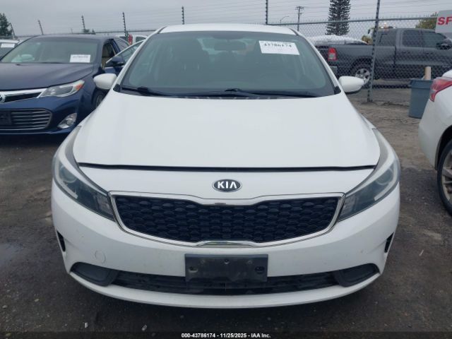 Kia Forte Lx Image 10