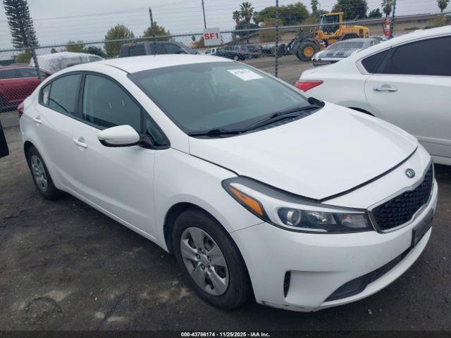 Kia Forte Lx Image 11