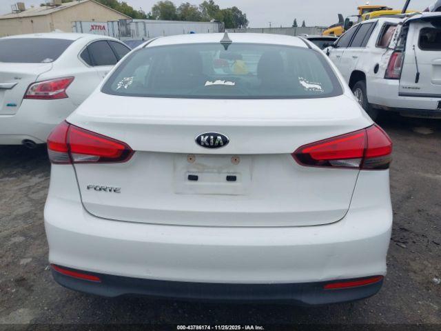 Kia Forte Lx Image 15