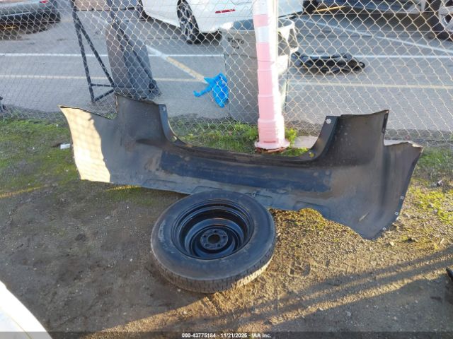 Nissan Rogue S Image 8