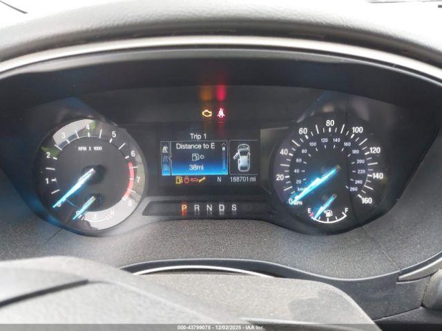 Ford Fusion Se Image 6