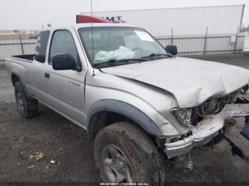 Salvage Toyota Tacoma