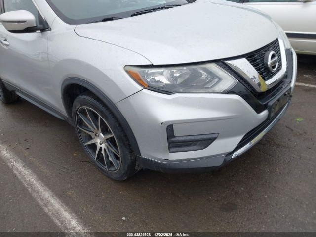 Nissan Rogue Sv Image 7