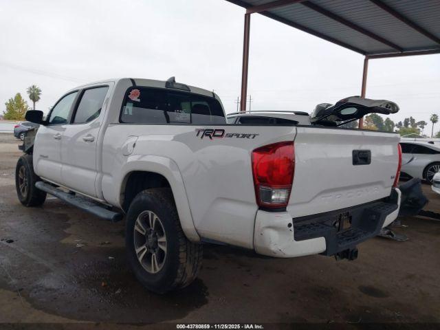 Toyota Tacoma Trd Sport Image 10