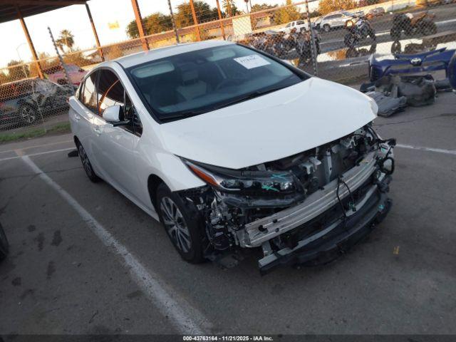  Salvage Toyota Prius Prime