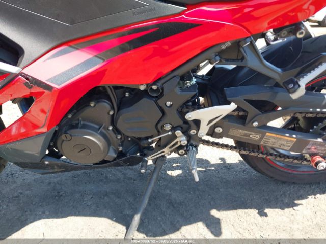 Kawasaki Ex500 Image 11