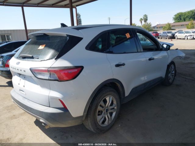 Ford Escape S Image 8