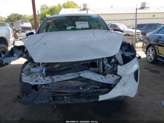 Ford Escape S Image 11