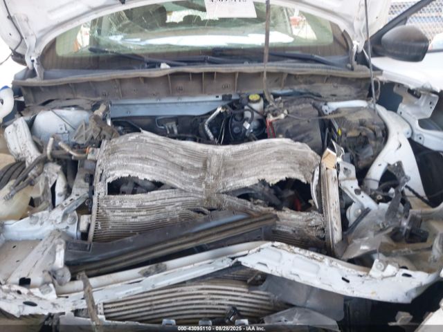 Ford Escape S Image 13