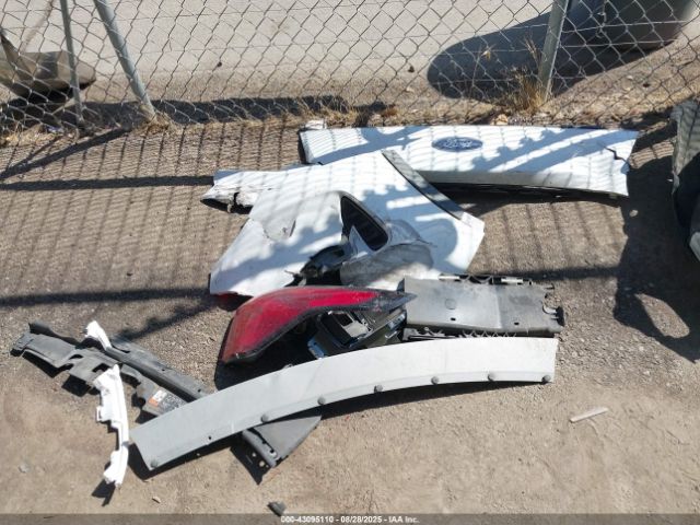 Ford Escape S Image 14