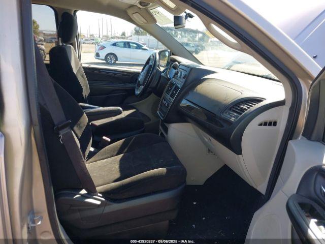 Dodge Grand Caravan Image 6