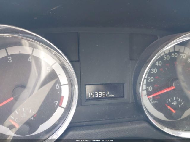 Dodge Grand Caravan Image 12