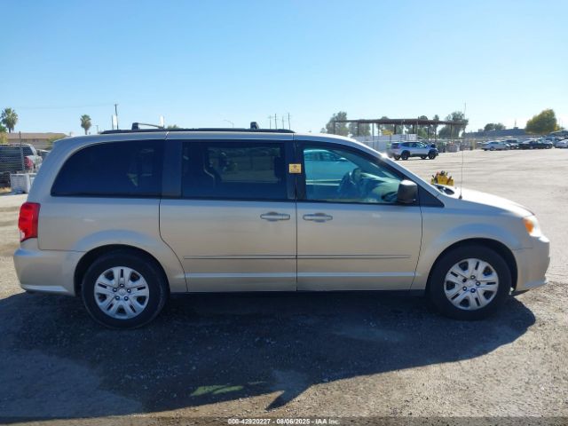 Dodge Grand Caravan Image 9
