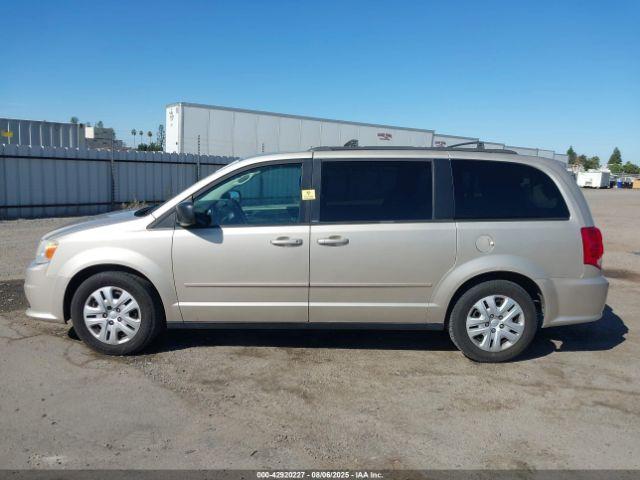Dodge Grand Caravan Image 14