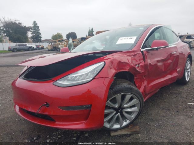 Tesla Model 3 Image 16