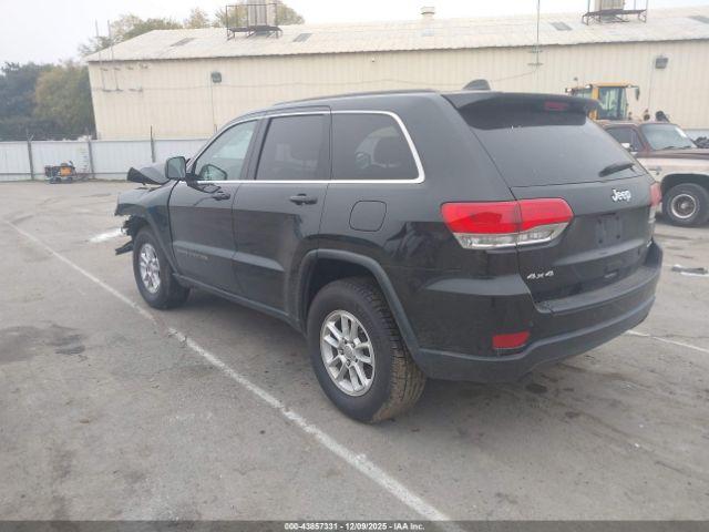 Jeep Grand Cherokee Laredo 4x4 Image 4