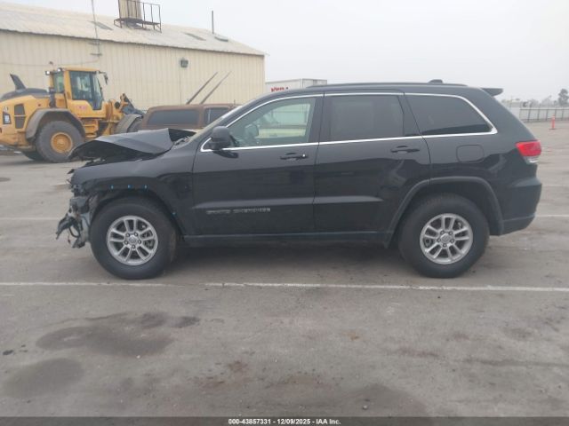 Jeep Grand Cherokee Laredo 4x4 Image 17