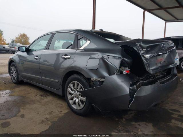 Nissan Altima 2.5 S Image 3