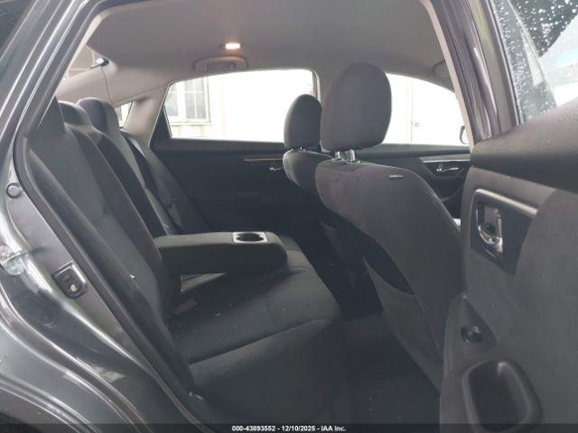 Nissan Altima 2.5 S Image 11