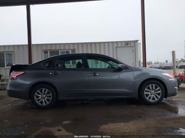 Nissan Altima 2.5 S Image 10