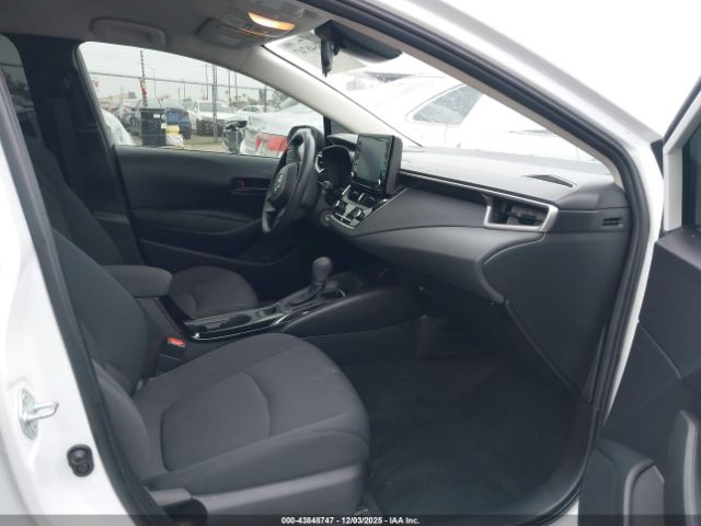 Toyota Corolla Le Image 3