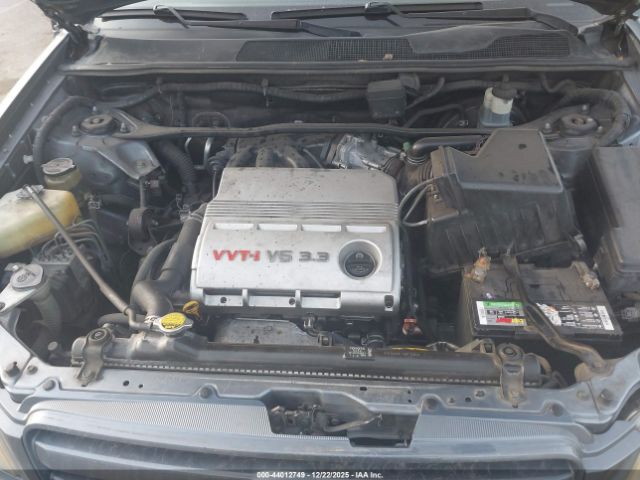 Toyota Highlander V6 Image 2