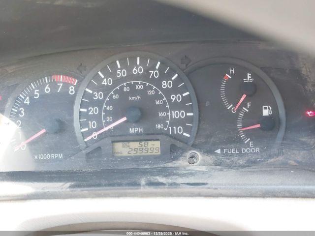 Toyota Corolla Ce Image 7