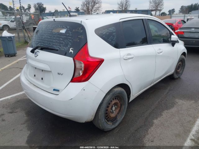 Nissan Versa Image 9