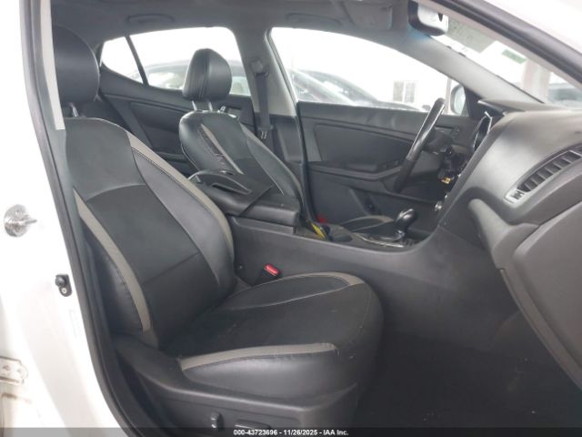 Kia Optima Ex Image 9