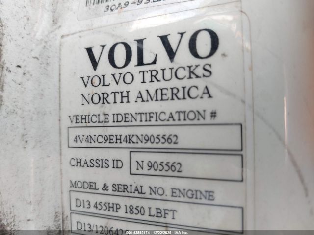 Volvo Vnl Image 7