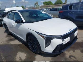  Salvage Kia K4
