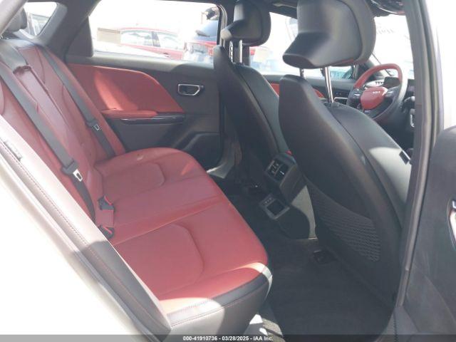 Kia K4 Gt-line Turbo Image 12