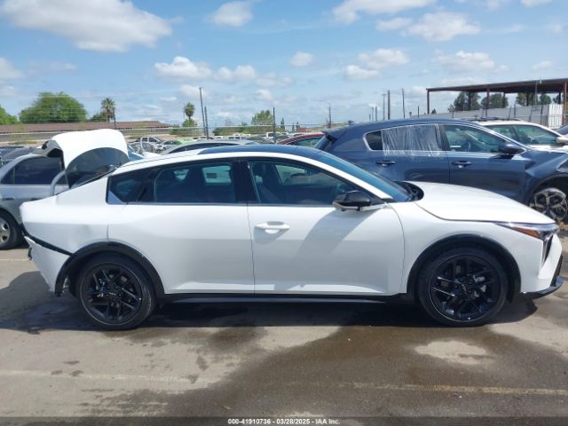 Kia K4 Gt-line Turbo Image 6