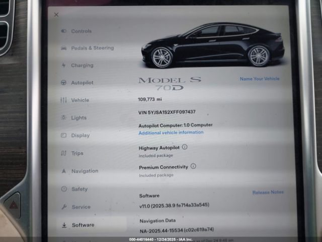 Tesla Model S Image 11