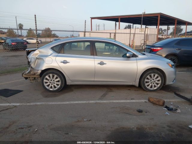 Nissan Sentra S Image 7